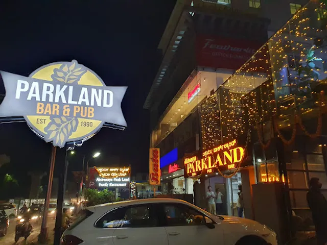 Parkland Pub & Bar