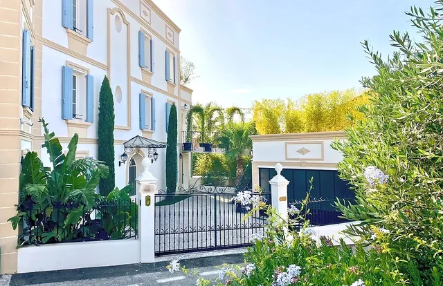 Villa Caprice
