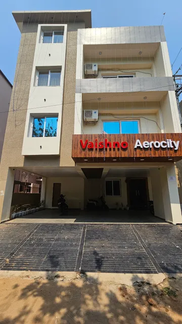 Hotel Vaishno Aerocity