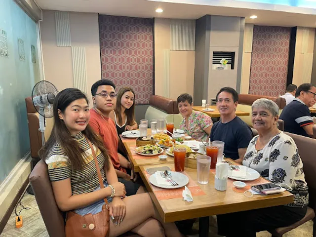 Luk Foo Cantonese Kitchen