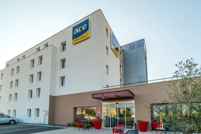 ACE Hôtel Caen Nord Mémorial