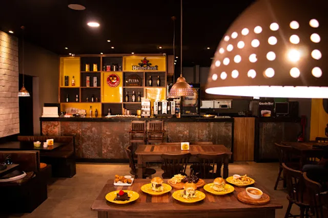 Hox Restaurante- Hambúrgueria e Churrascaria - Roquis