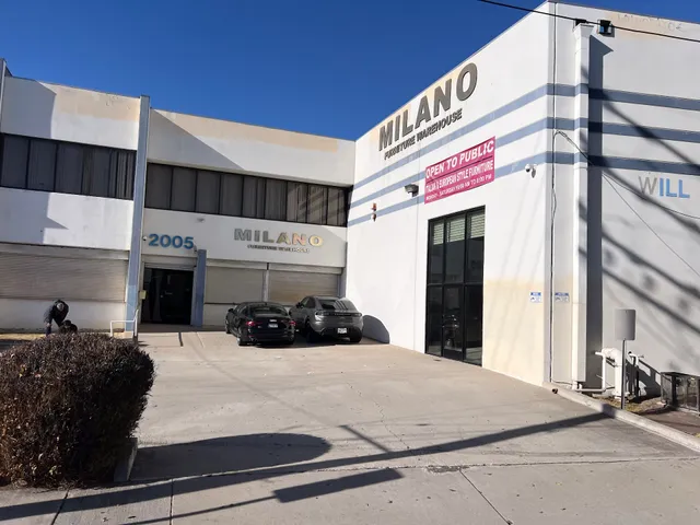 Milano Italian & Luxury Furniture