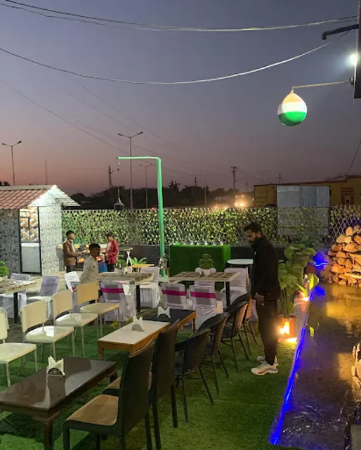 Janta Cafe & Restaurant