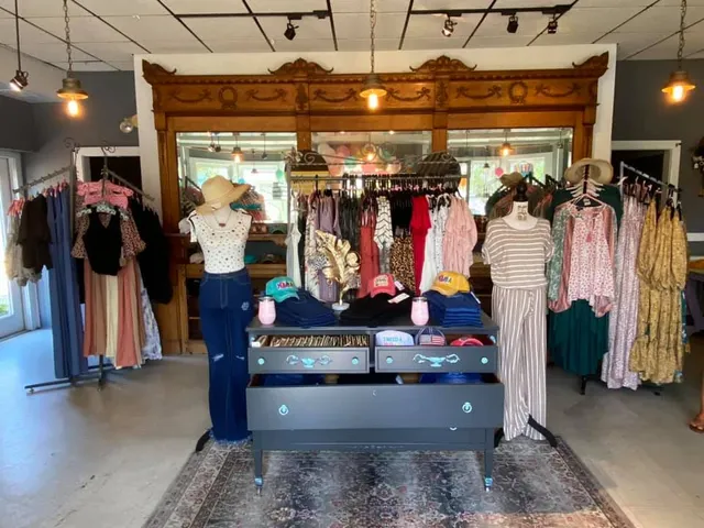 Sass & Jewels Boutique