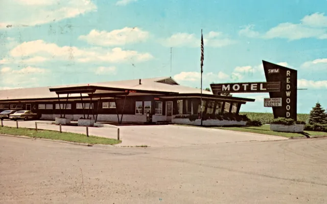 The Redwood Motel