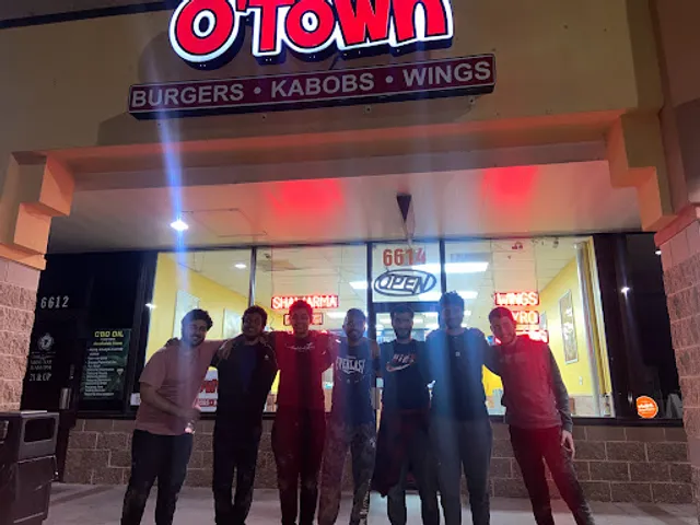 O'Town Burgers N Wings ( Halal)