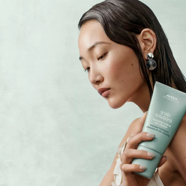 The Look at Clinton an AVEDA Concept Salon