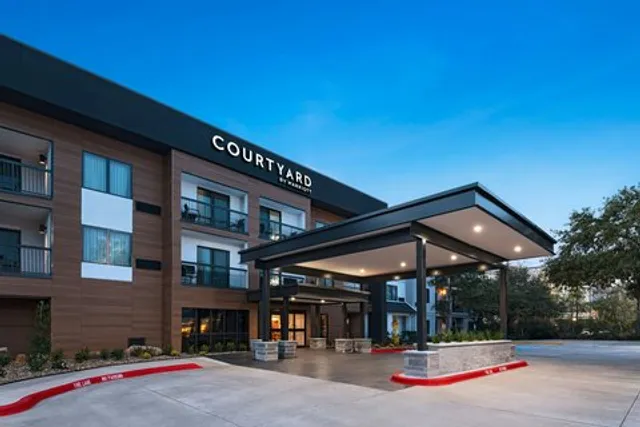 Courtyard by Marriott Houston The Woodlands