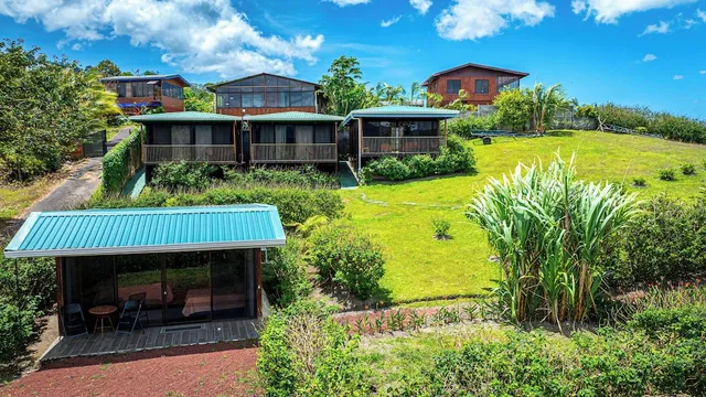 Villas Paradise & Restaurante.