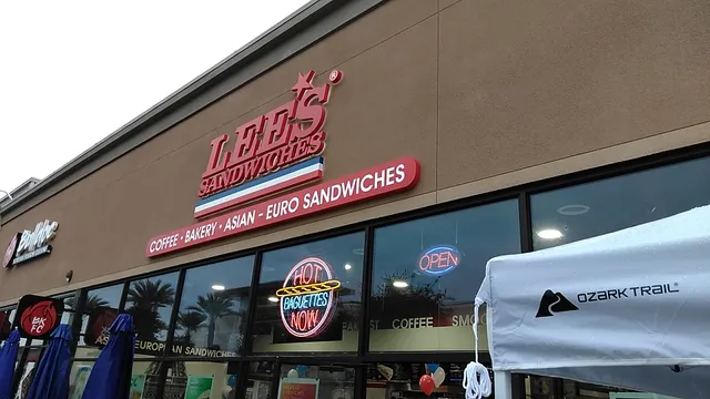 Lee's Sandwiches