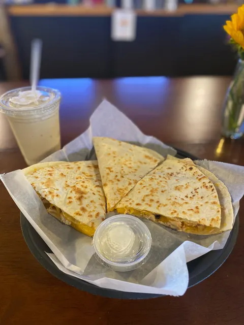 E’s Old Town Coffee and Eatery