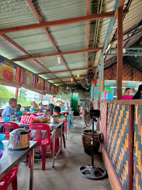 Rumah Makan Khas Batak Silindung Simalungun