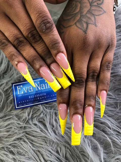 Eva Nails Houston