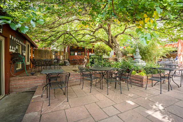 Sherpa House Restaurant and Culture Center (Open Every day )