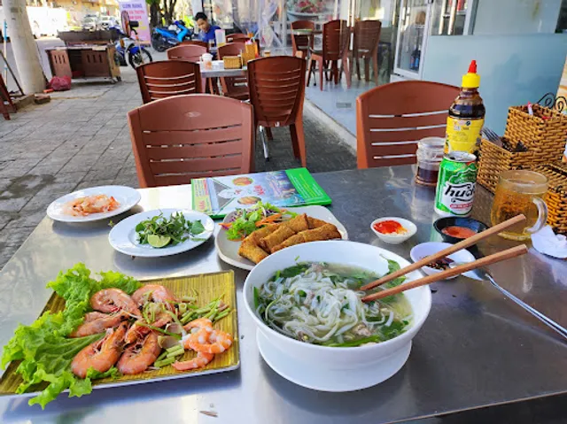 Nậm Cuisine Restaurant - Ẩm thực Việt Nam