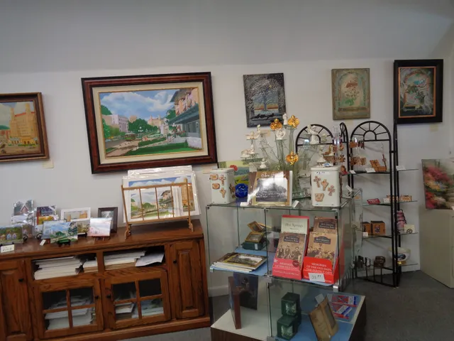 American Art Gallery LLC