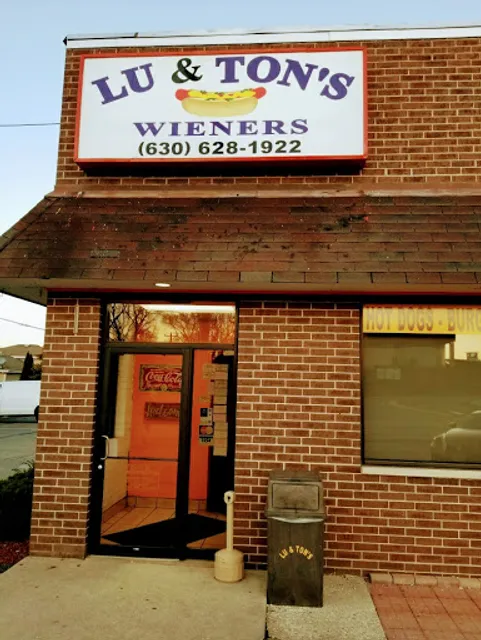 Lu & Ton's Wieners