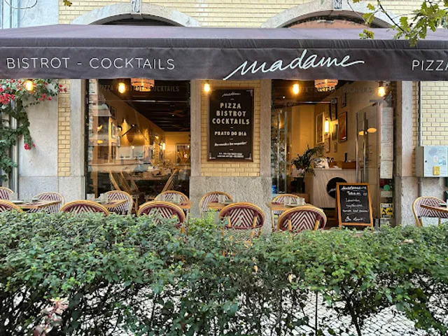 MADAME RESTAURANT - Pizza, Bistro, Cocktails, Terrace