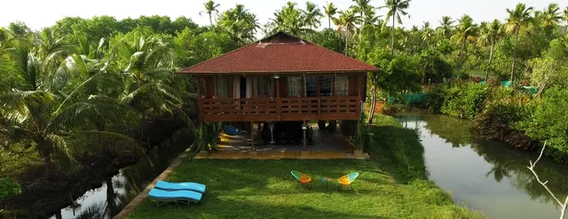 Vini's Farm Island Home Stay Mundrothruthu Kollam