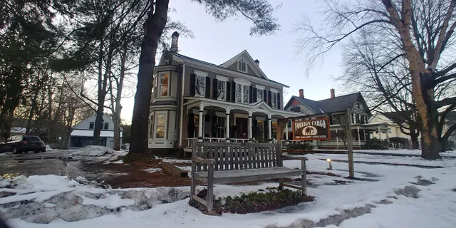 Foreign Cargo & Gallery Upstrs