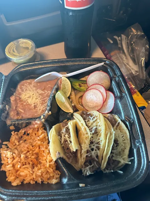 Juanjo’S Mexican Street Tacos