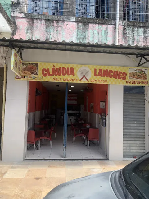 Cláudia Lanches