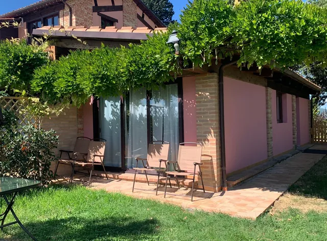 Farmhouse La Corte Sul Lago