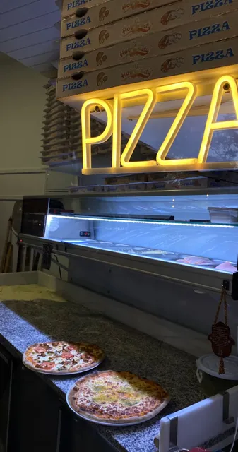 Pizzería La Plaça
