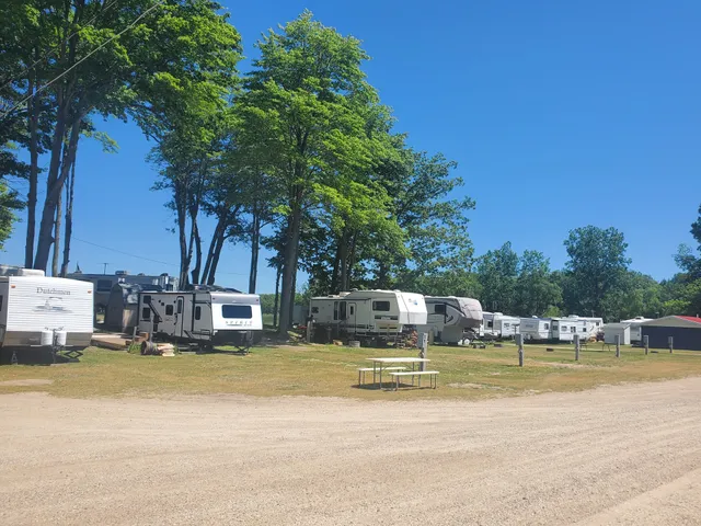 Martiny Lakes Hide-Away LLC