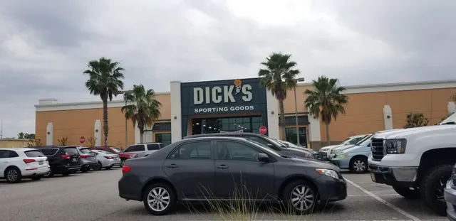 DICK'S Sporting Goods