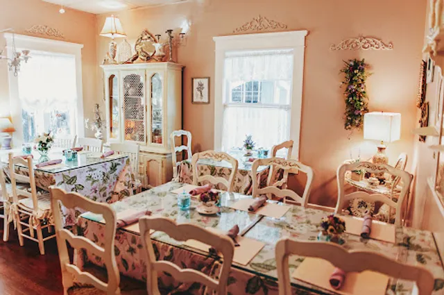 Lavender 'n Lace Tearoom