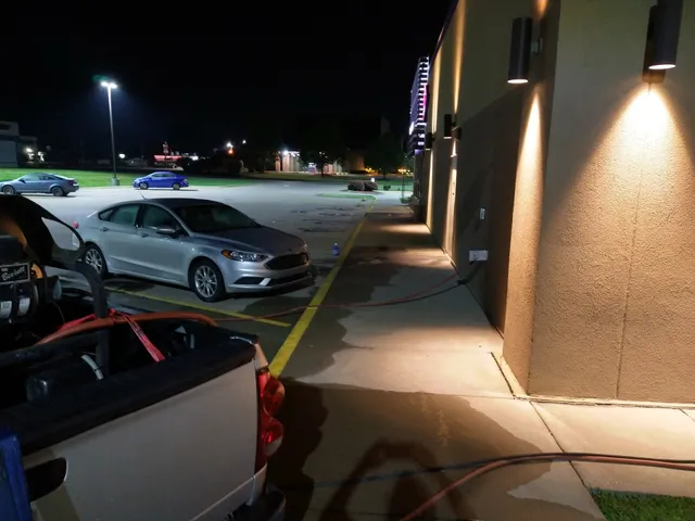 Gihon Village Shopping Center adds