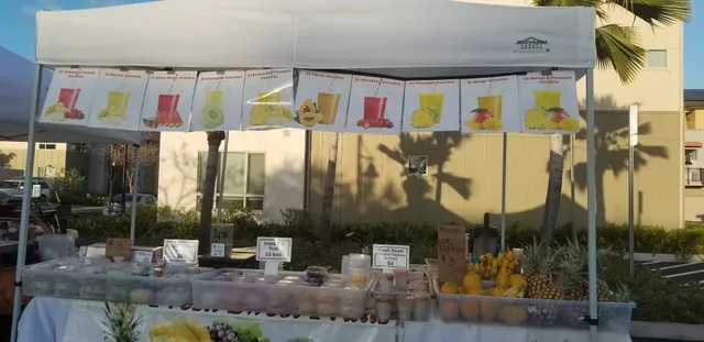 Makiki Farmers Market at St. Clement's