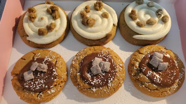 Crumbl - Virginia Beach