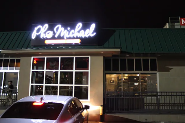 Pho Michael