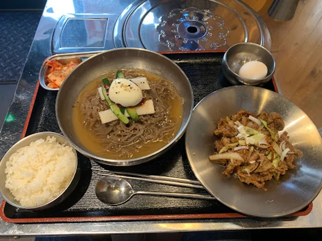 Bonbonshokudo Korean Restaurant