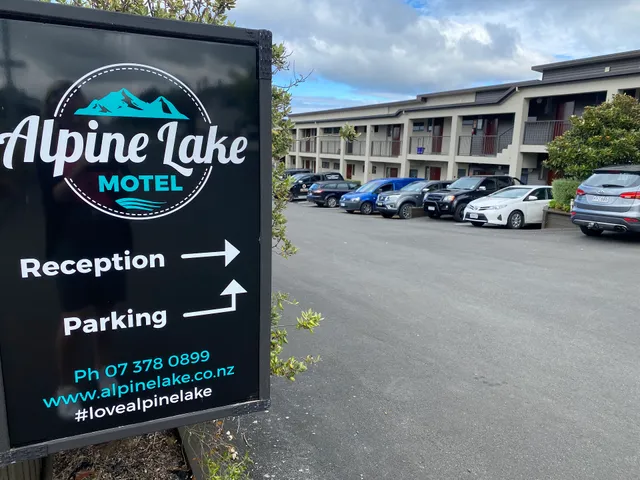 Alpine Lake Motel
