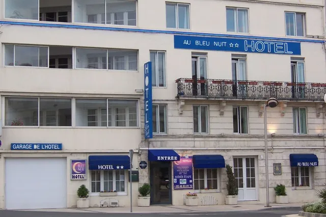 Brit Hotel Bleu Nuit