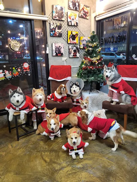 Hong Hong Dog Cafe