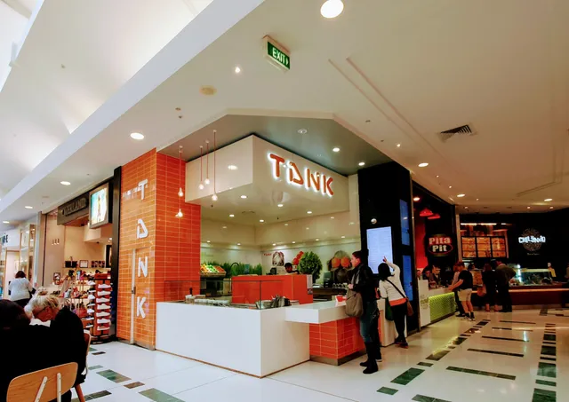 TANK The Palms - Smoothies, Raw Juices, Salads & Wraps