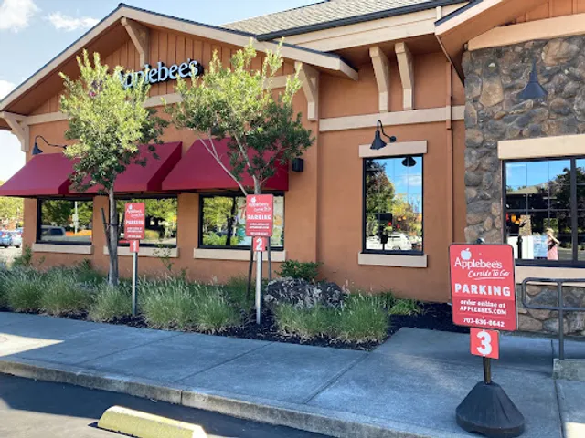 Applebee's Grill + Bar