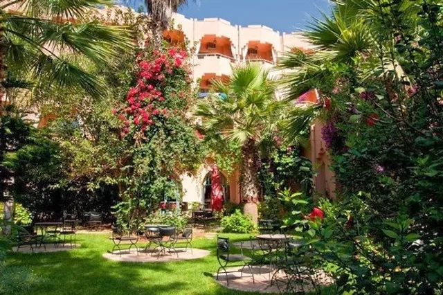 Hôtel Chems Le Tazarkount