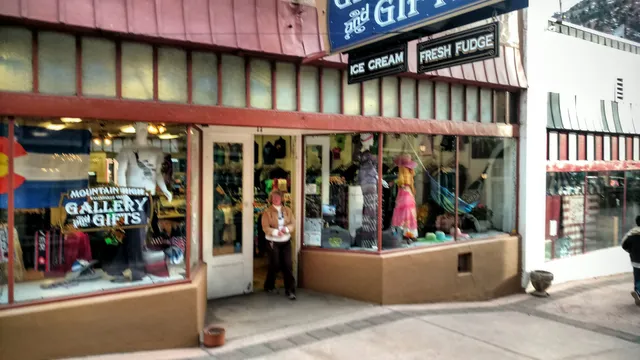 Mountain High Gallery and Gifts