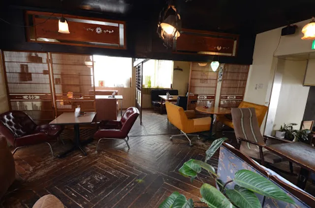 Analog Cafe Lounge Tokyo