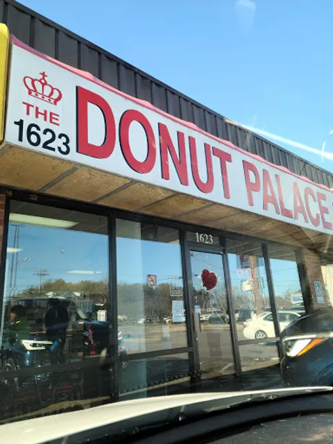 Donut Palace