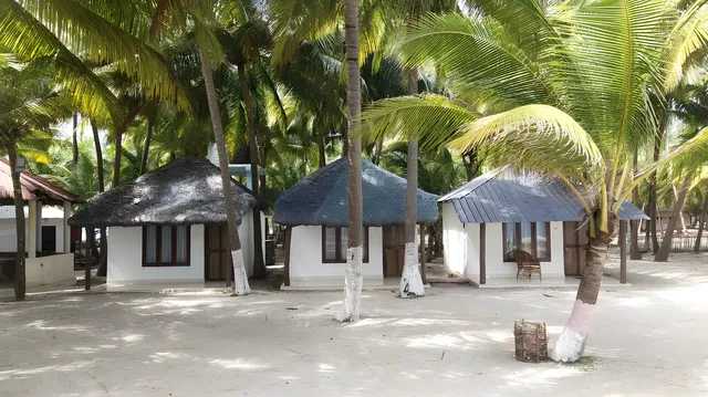 Coral Paradise Beach Resort