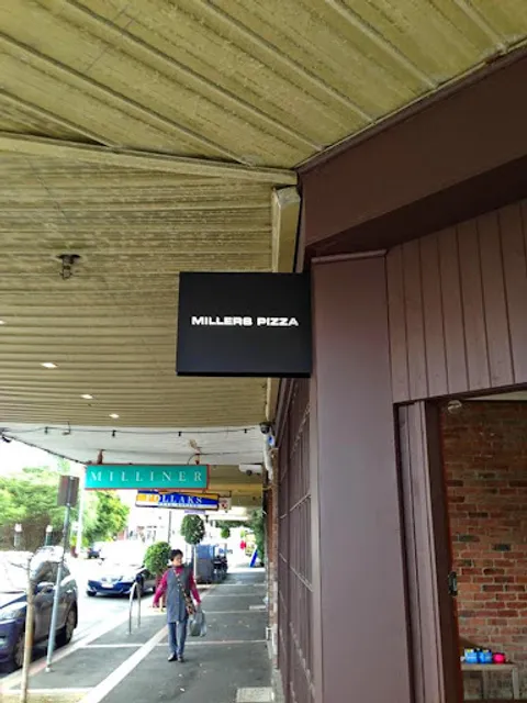 Millers Pizza Elsternwick