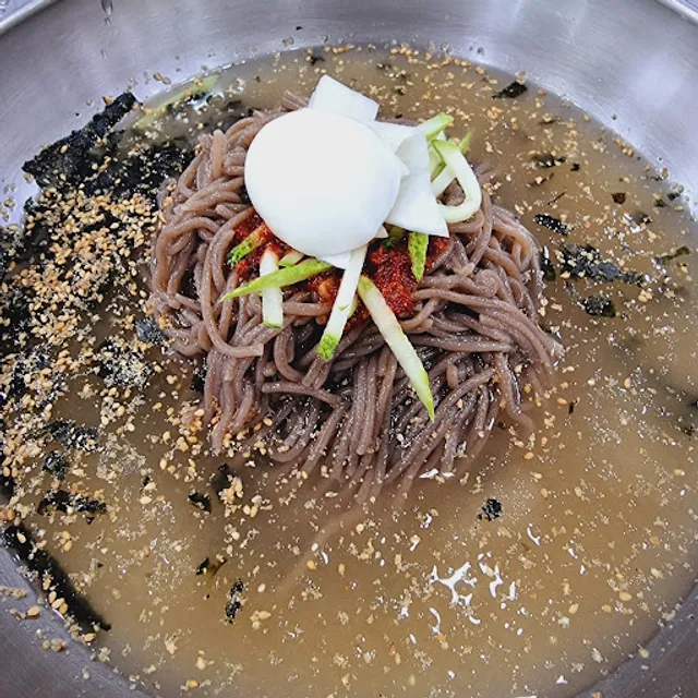 봉평메밀막국수