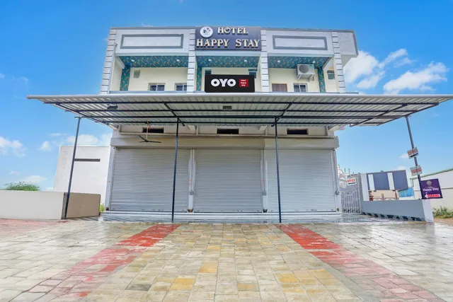 OYO Hotel Happy Stay